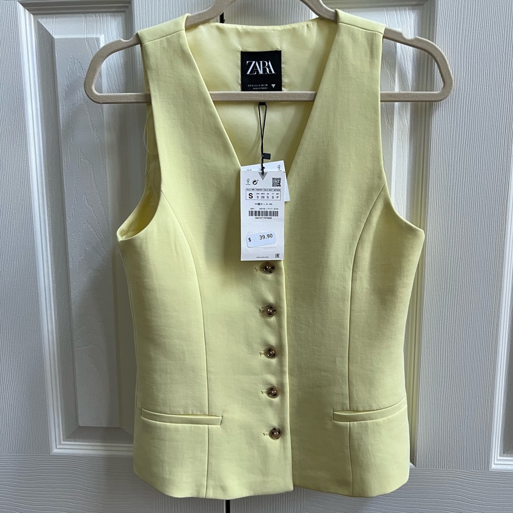 Zara Vest